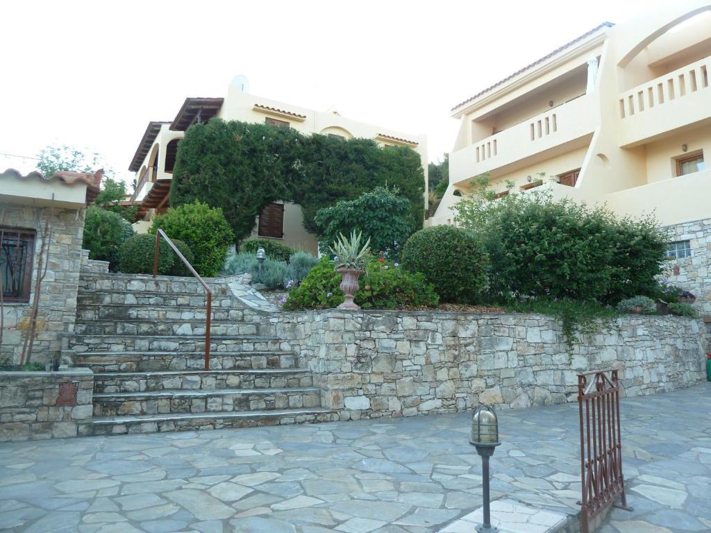 Milia Bay Hotel Apartments Exterior photo